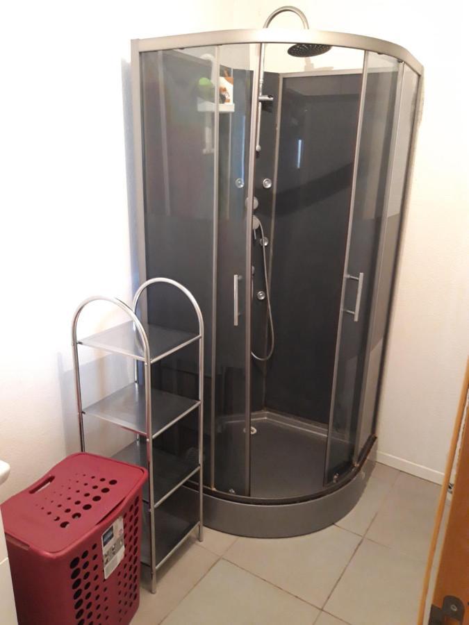 Appartement F1 Meuble 3 Personnes 欧布纳 外观 照片