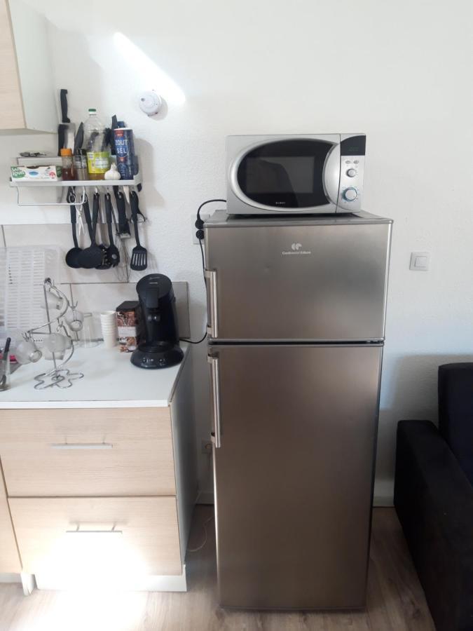 Appartement F1 Meuble 3 Personnes 欧布纳 外观 照片