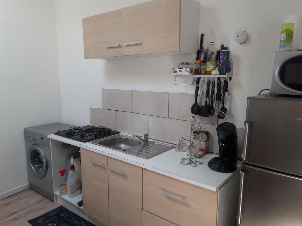 Appartement F1 Meuble 3 Personnes 欧布纳 外观 照片
